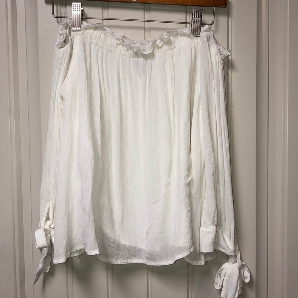Women’s American Eagle Off the Shoulder